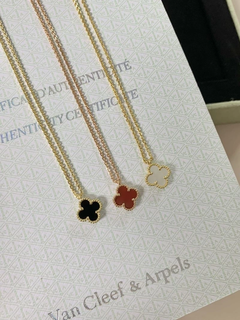 ZipUp Chanel Necklaces 226686