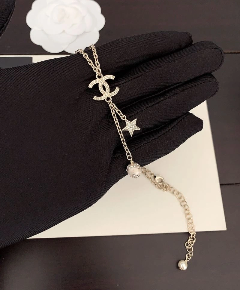 Breathable Chanel Necklaces 226743
