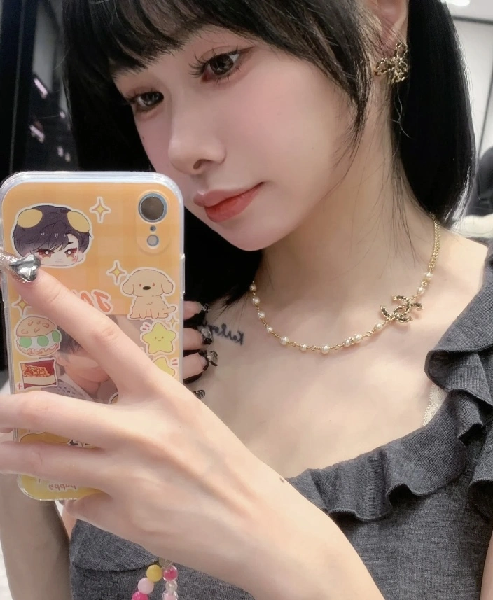 Sustainable Chanel Necklaces 226772