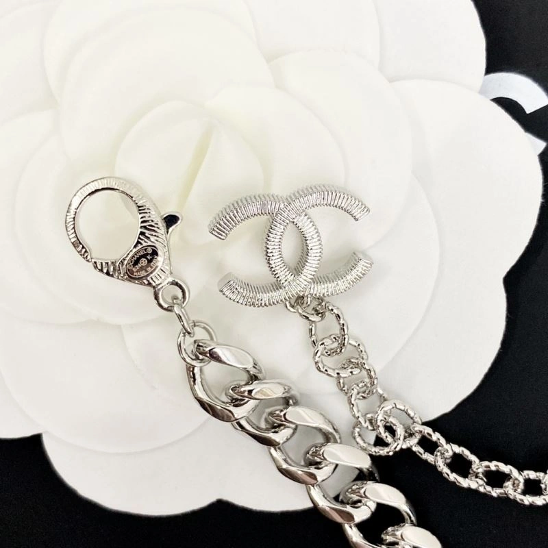 Contemporary Chanel Necklaces 226675
