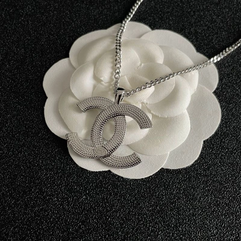 Chanel Necklaces Upgraded 226728