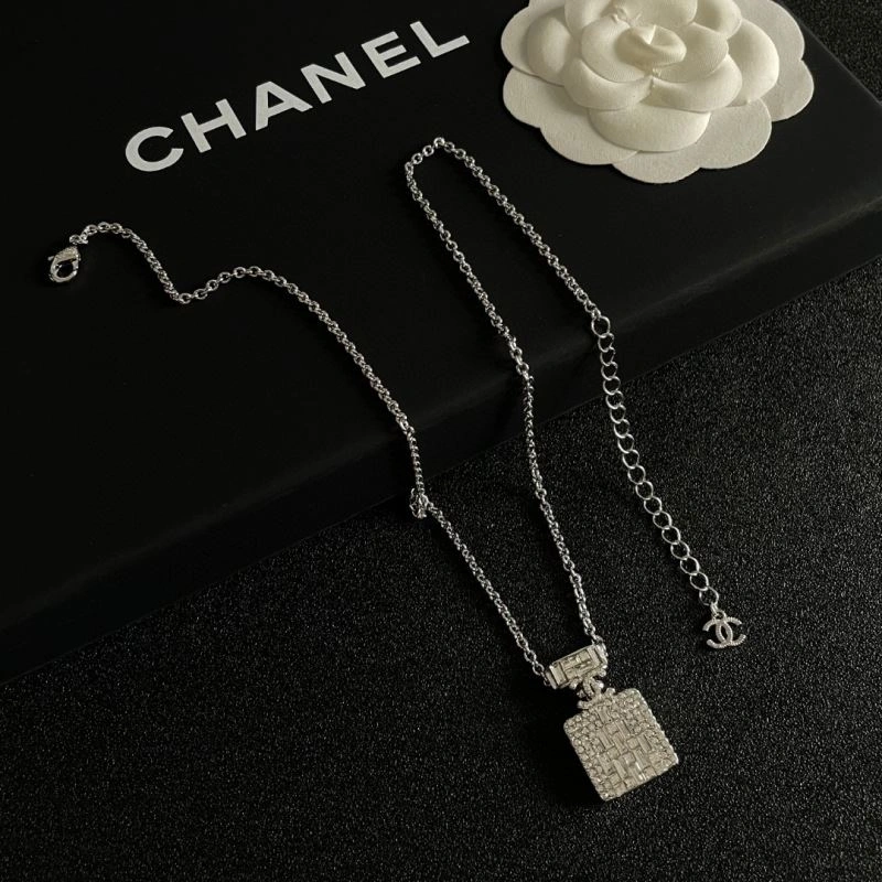 Chanel Necklaces RelaxedFit 226662