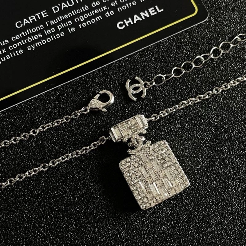 Chanel Necklaces RelaxedFit 226662
