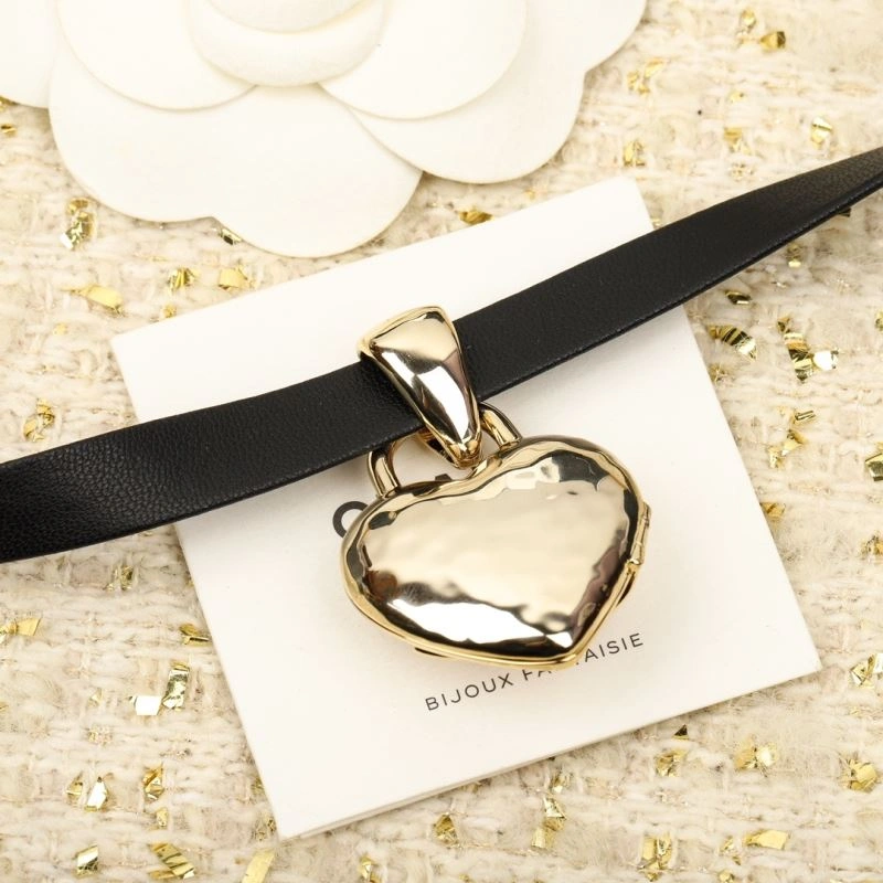 Chanel Necklaces Modern 226657