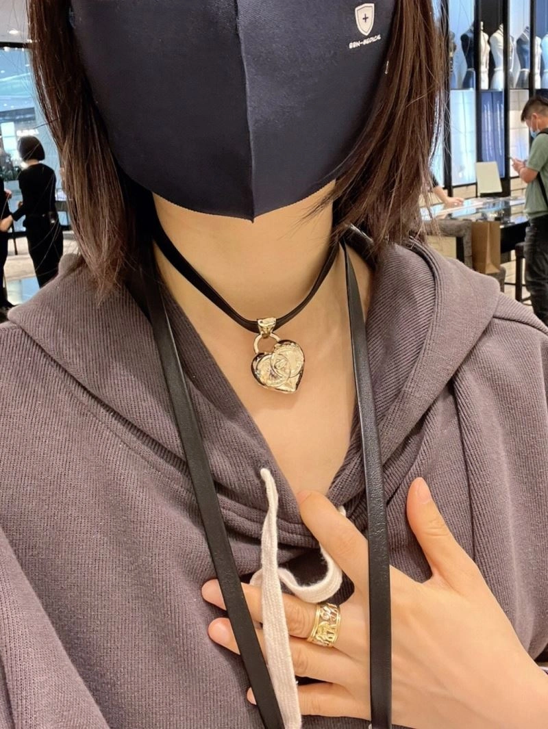 Chanel Necklaces Modern 226657