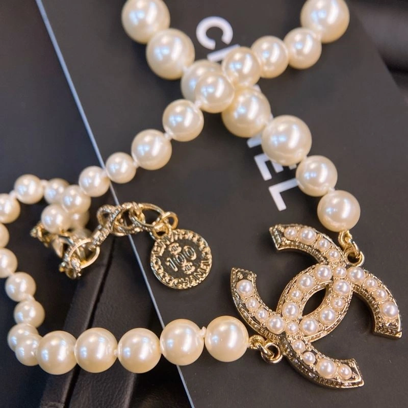 Versatile Chanel Necklaces 226653