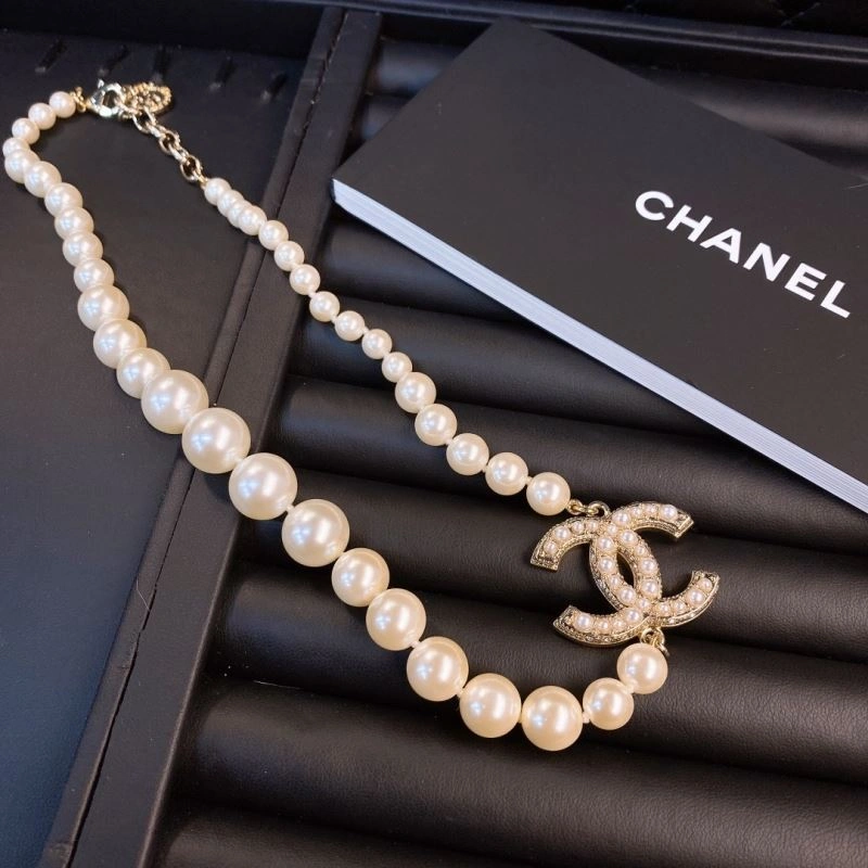 Versatile Chanel Necklaces 226653
