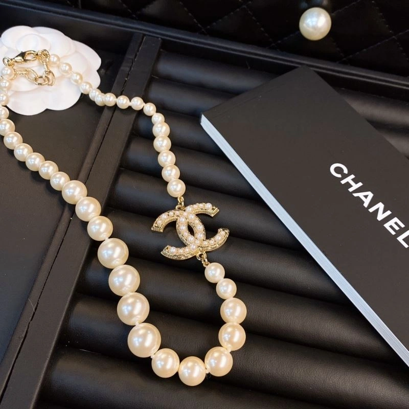 Versatile Chanel Necklaces 226653