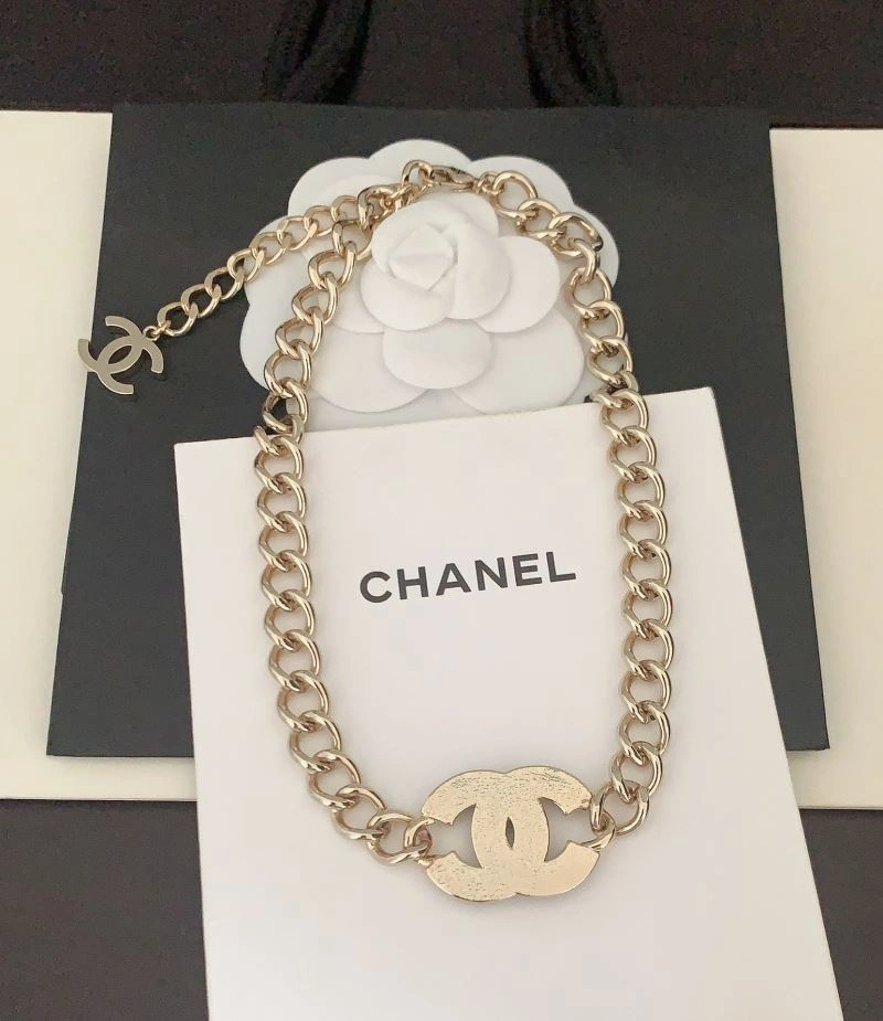Chic Chanel Necklaces 226649