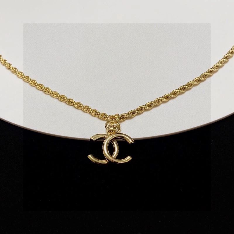 Chanel Necklaces Bold 226647