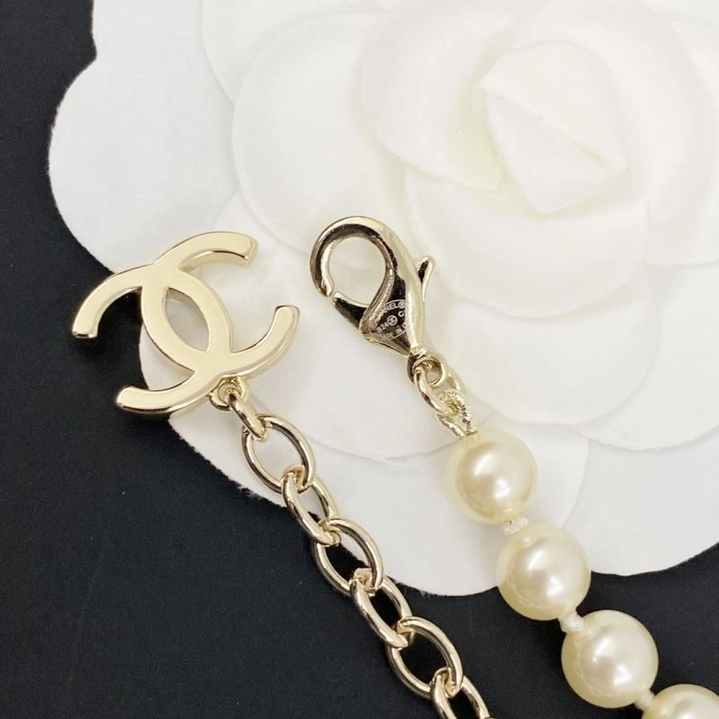 Chanel Necklaces ModernLook 226674