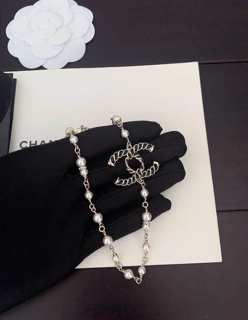 Chanel Necklaces Sleek 226645
