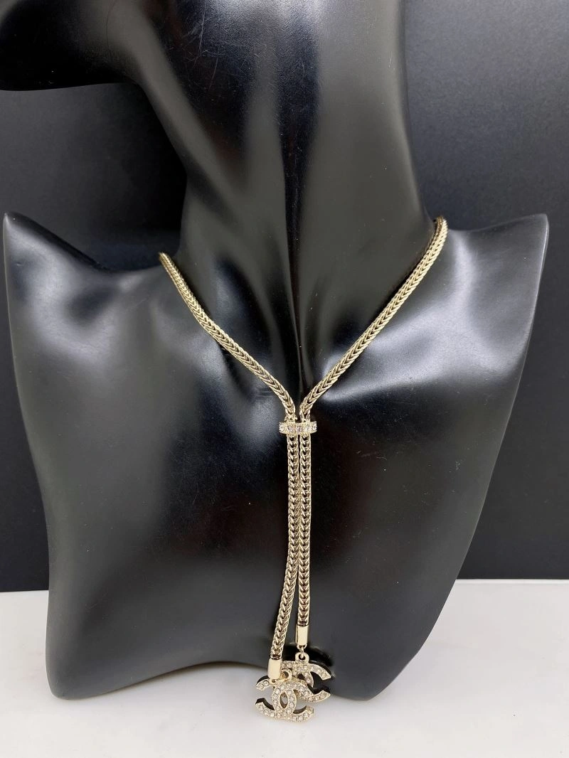 Elegant Chanel Necklaces 226639