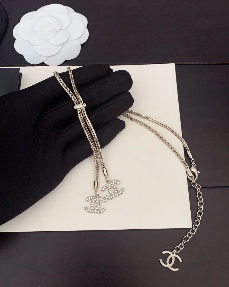 Elegant Chanel Necklaces 226639
