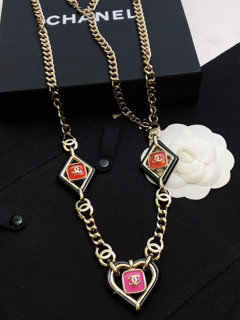 FashionForward Chanel Necklaces 226636