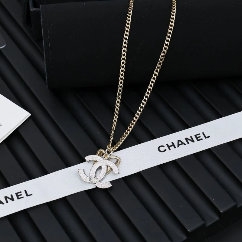 Functional Chanel Necklaces 226635