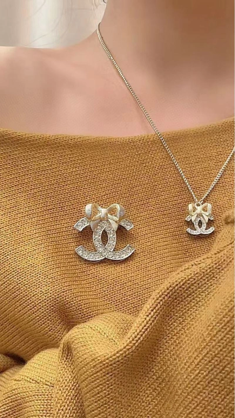 Functional Chanel Necklaces 226635