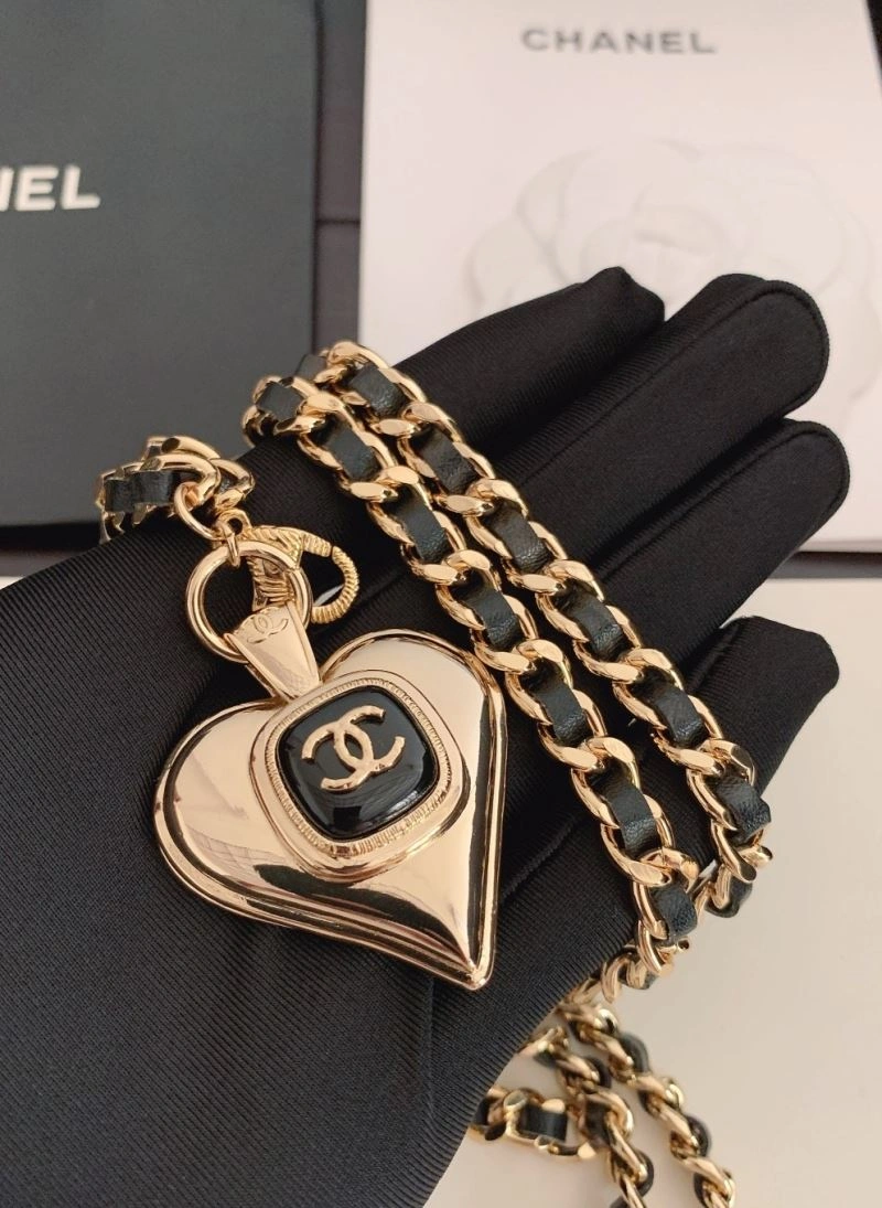 Chanel Necklaces Packable 226630