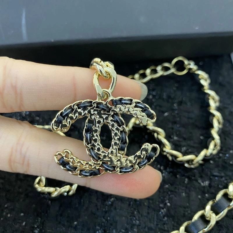 Chanel Necklaces Elegant 226682