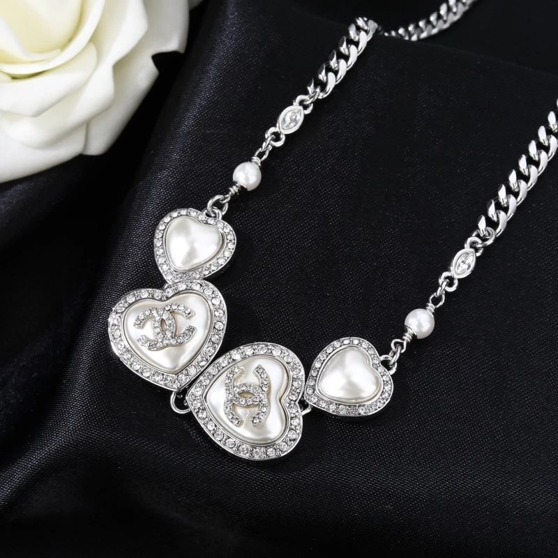 Attractive Chanel Necklaces 226633