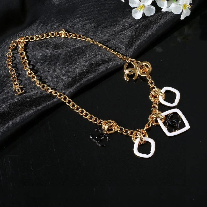 Chanel Necklaces Refined 226642