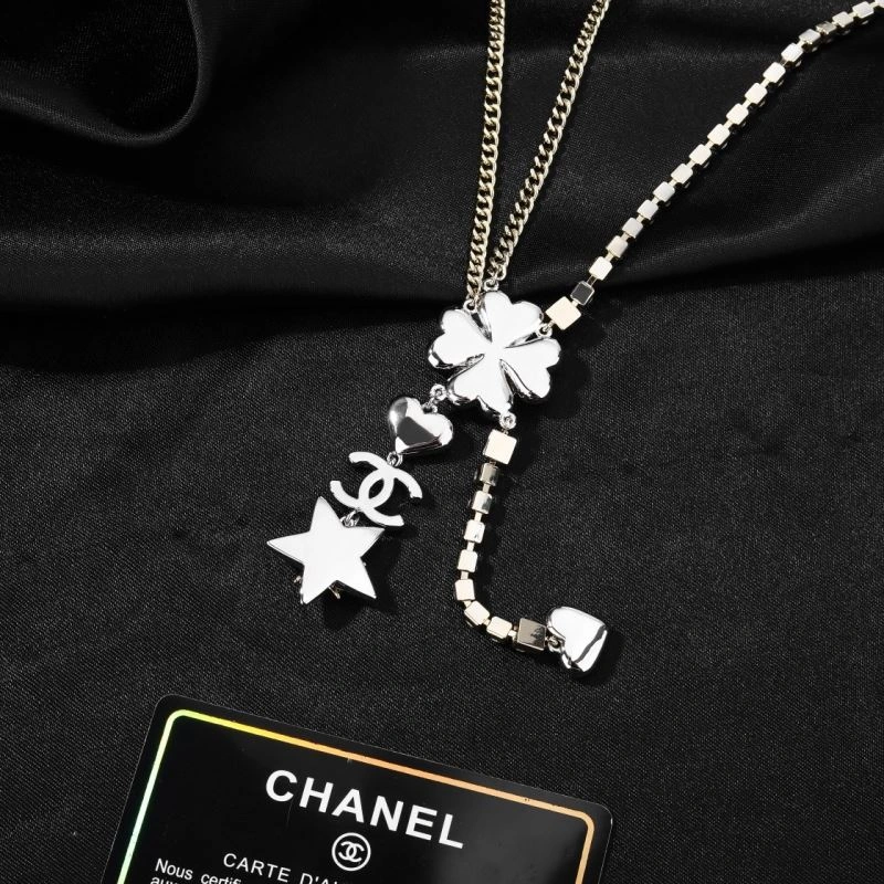 Chanel Necklaces FashionForward 226619