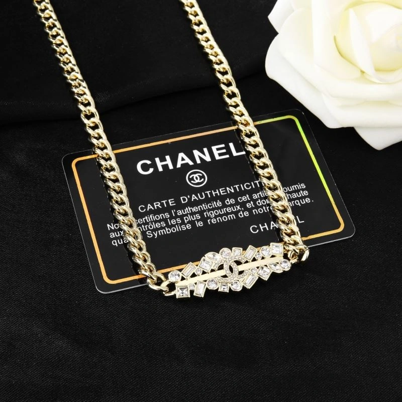 Fashionable Chanel Necklaces 226632