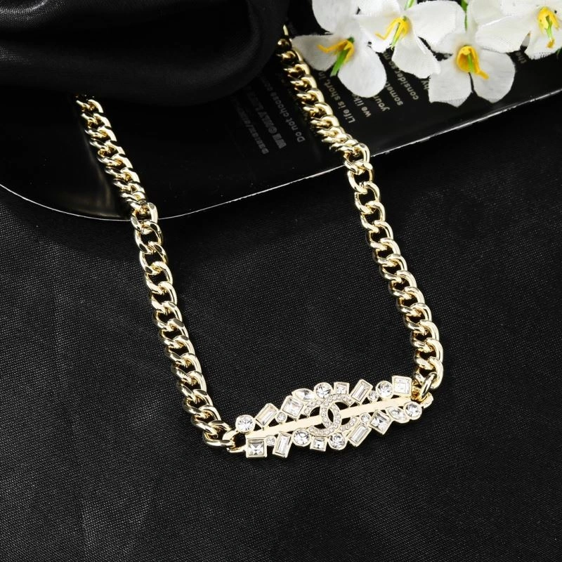 Fashionable Chanel Necklaces 226632