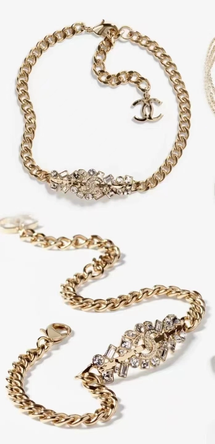 Fashionable Chanel Necklaces 226632