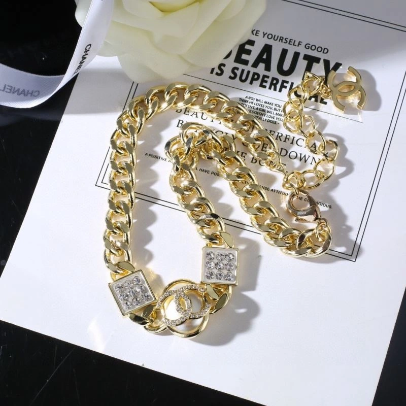 Sporty Chanel Necklaces 226616