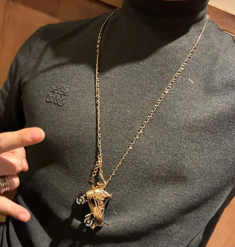 RelaxedFit Chanel Necklaces 226655