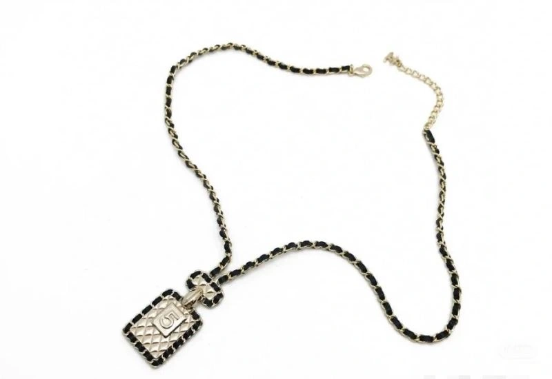 Chanel Necklaces Snug 226614