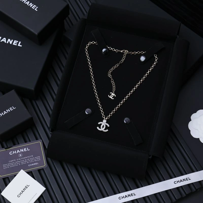 Chanel Necklaces Minimalist 226668