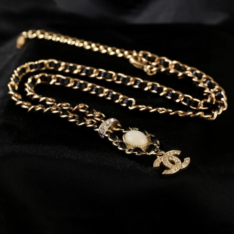 Original Chanel Necklaces 226613