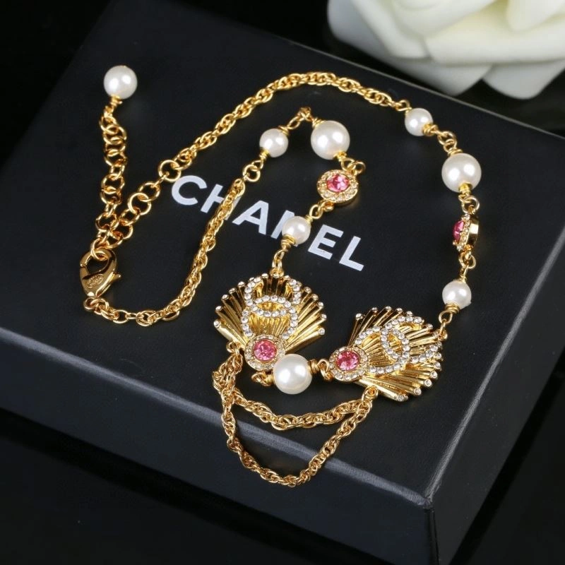 Classic Chanel Necklaces 226592