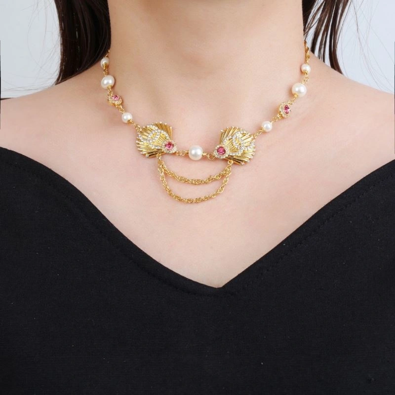 Classic Chanel Necklaces 226592