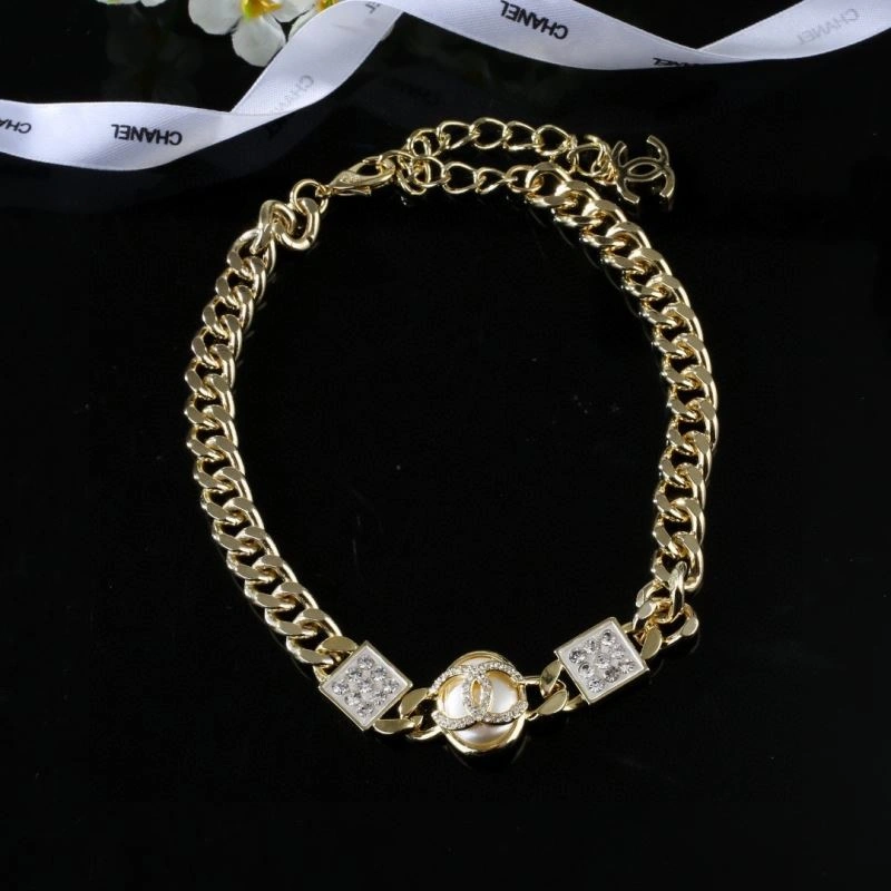 Chanel Necklaces Supportive 226605