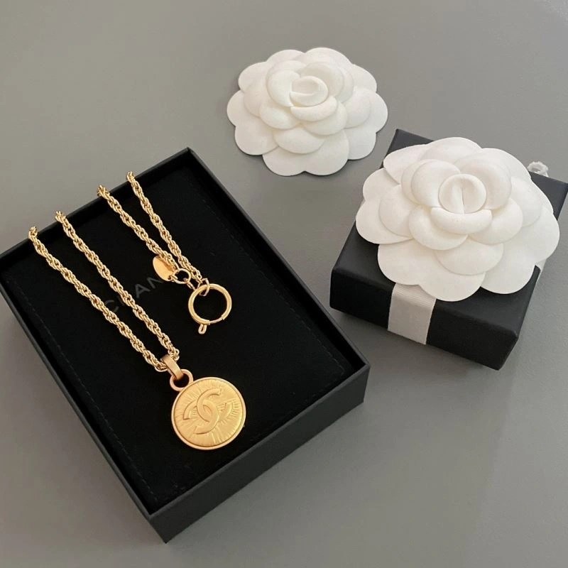Chanel Necklaces Thermal 226588