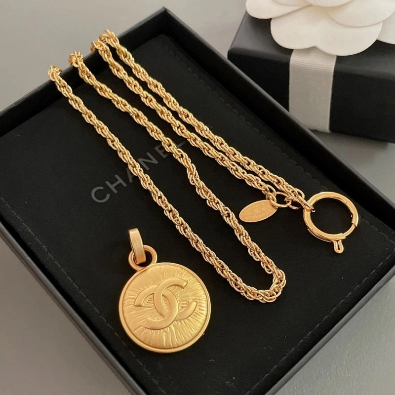 Chanel Necklaces Thermal 226588