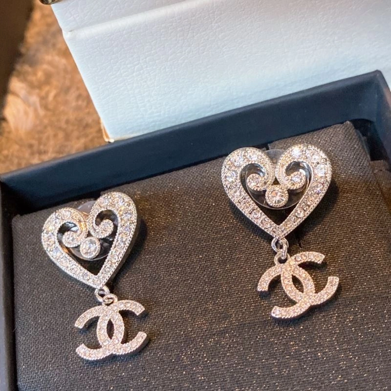 Chanel Necklaces Bright 226556