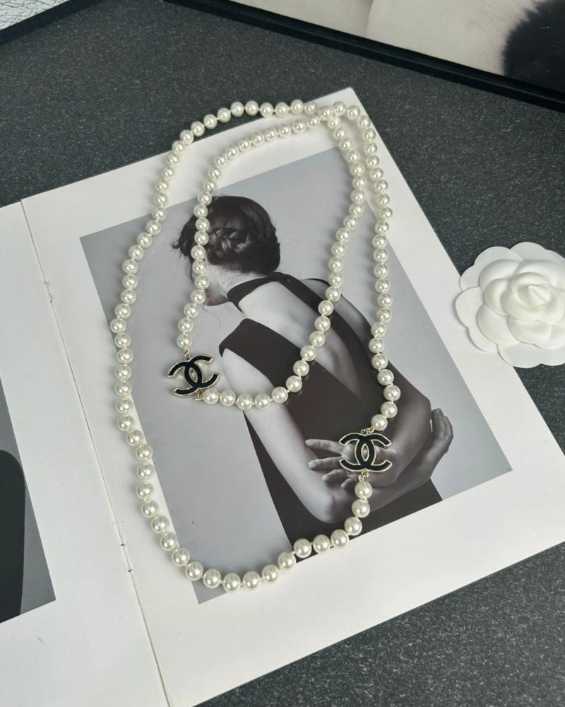 Sophisticated Chanel Necklaces 226586