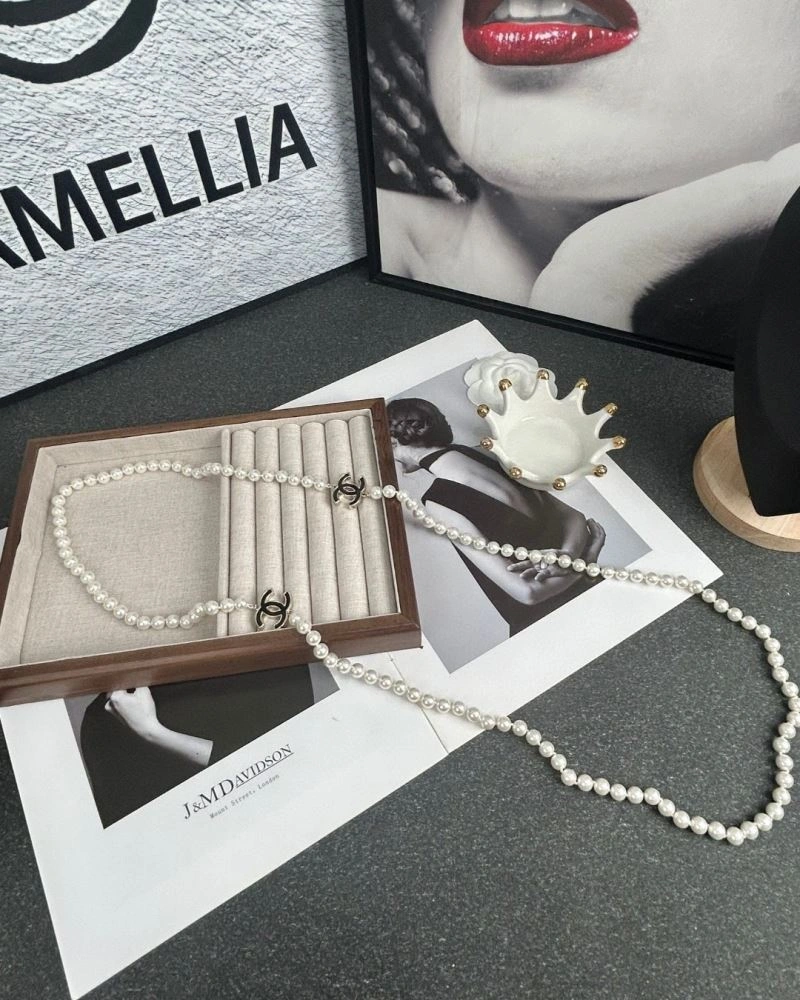 Sophisticated Chanel Necklaces 226586