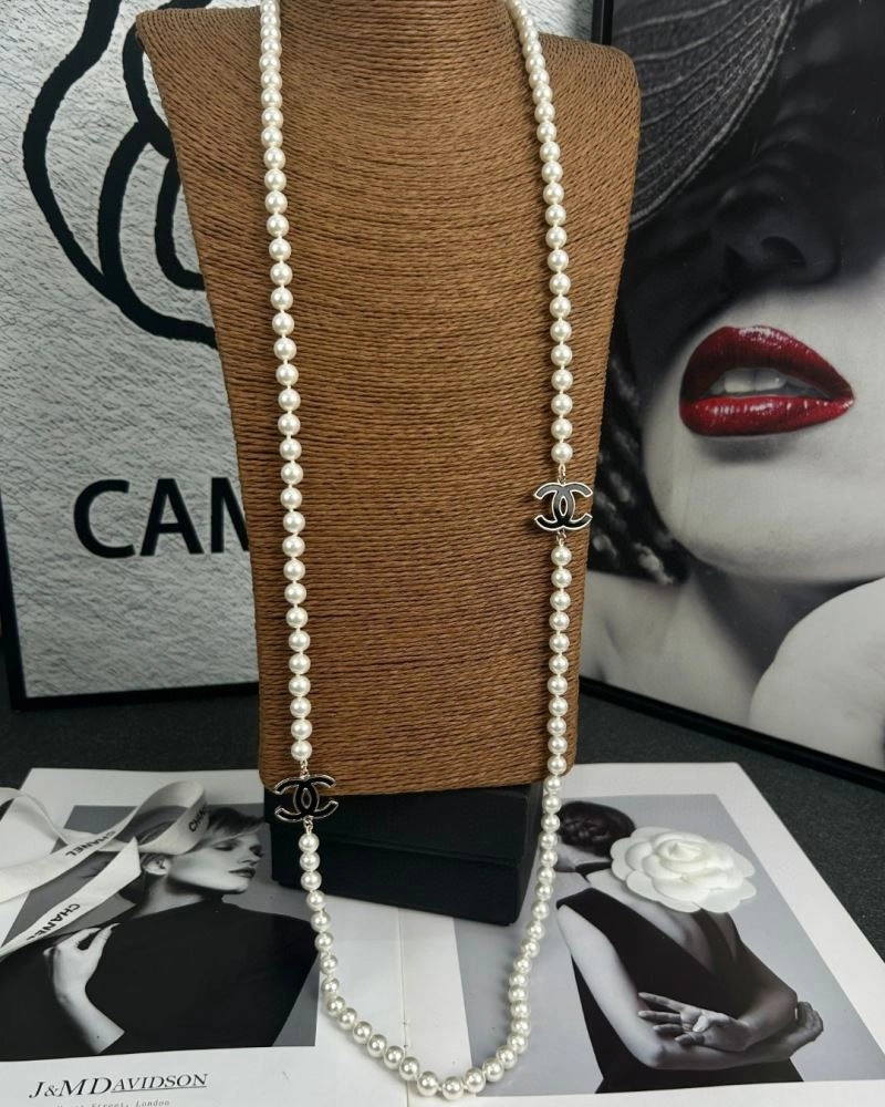 Sophisticated Chanel Necklaces 226586