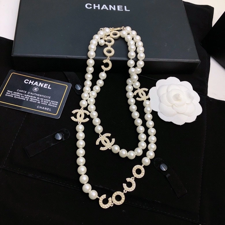 Chanel Necklaces Sophisticated 226544