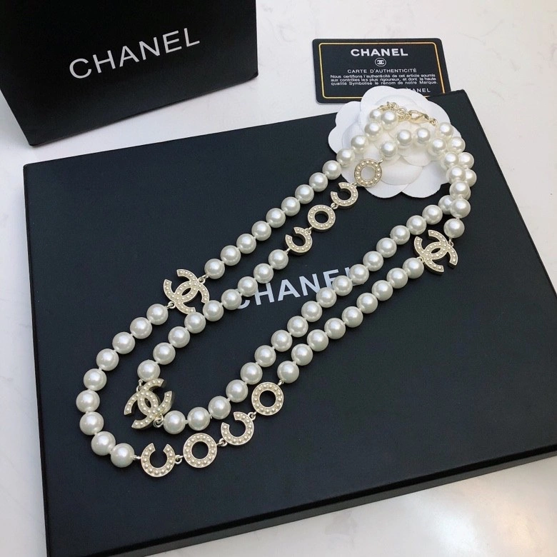 Chanel Necklaces Sophisticated 226544