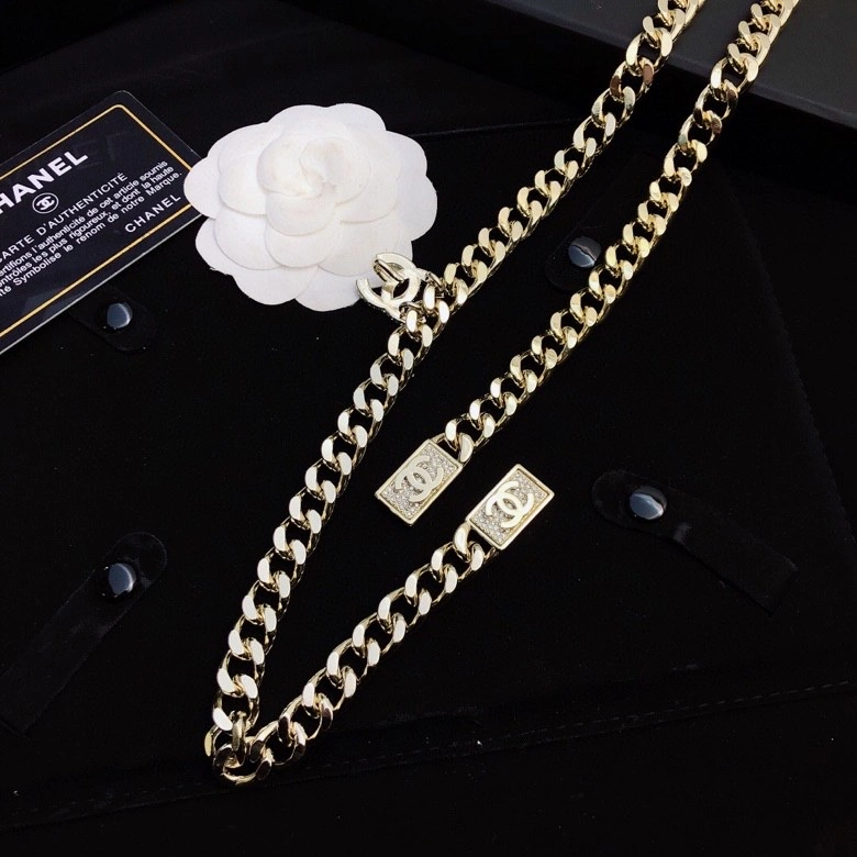 Fashionable Chanel Necklaces 226532