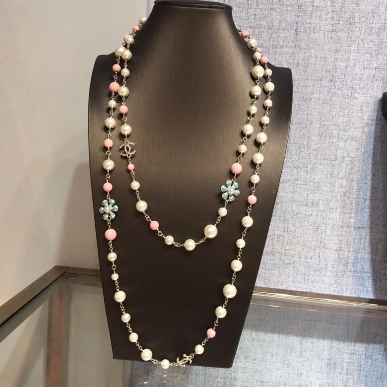 Bold Chanel Necklaces 226531