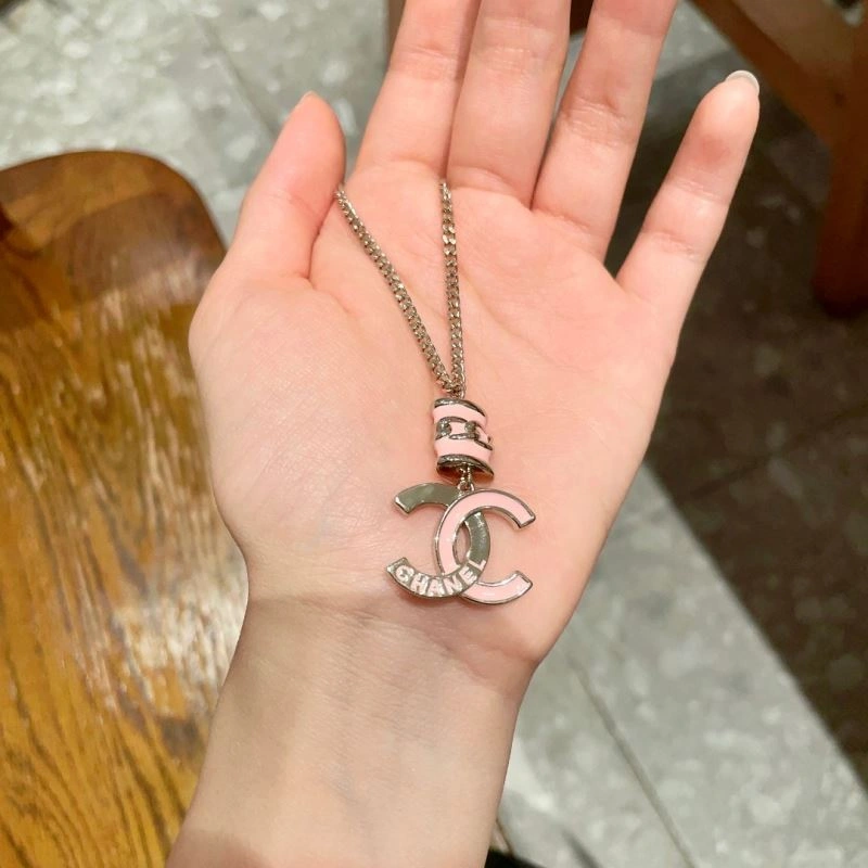 Chanel Necklaces Compact 226533