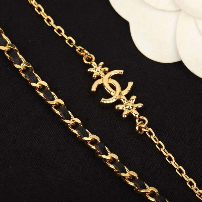 Chanel Necklaces Contemporary 226558