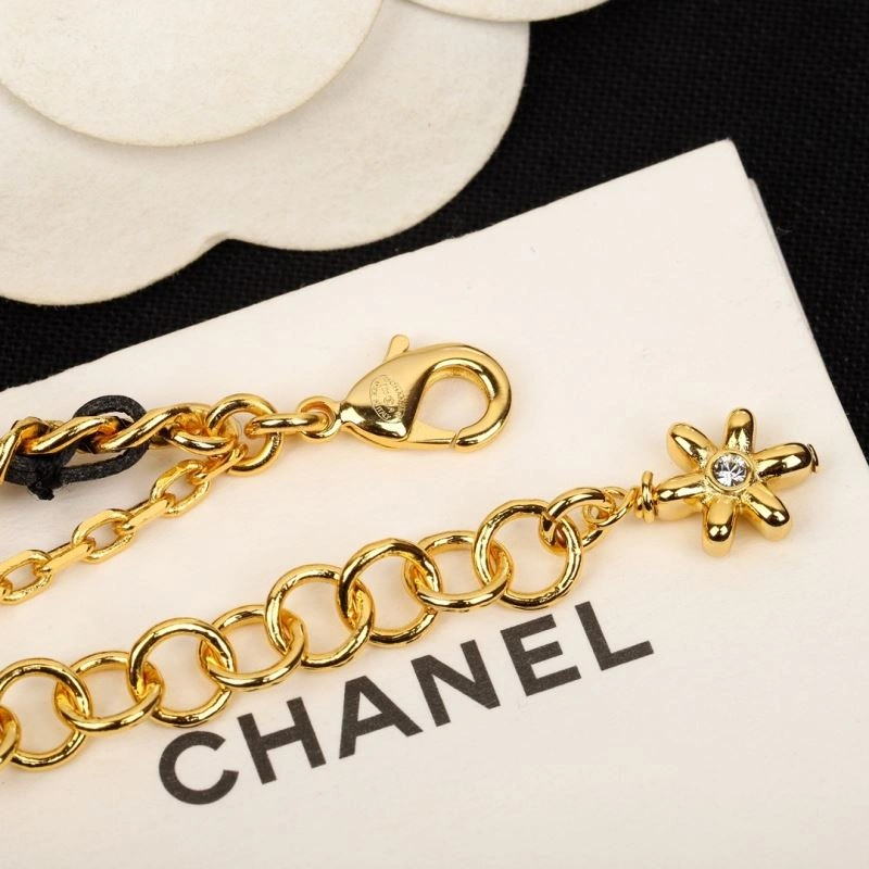 Chanel Necklaces Contemporary 226558